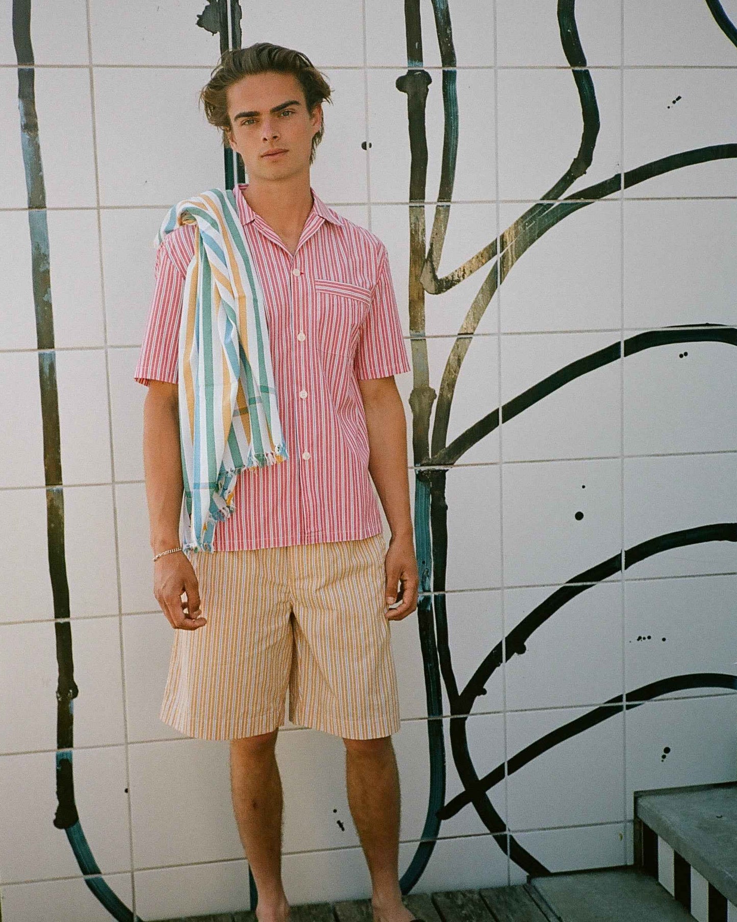 Yellow stripe Bermuda shorts